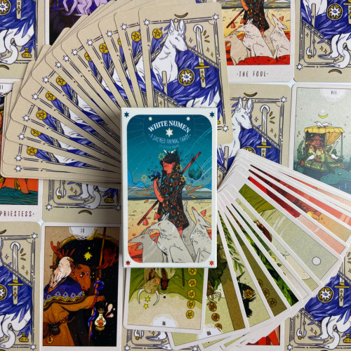 Карты Таро - Белого Божества, уменьшенная (White Numen Tarot) Карты Таро - Белого Божества, уменьшенная (White Numen Tarot)