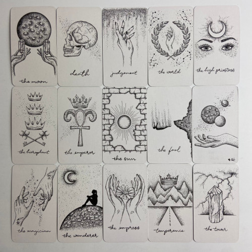 Карты Таро - Блуждающей Луны, уменьшенная (The Wandering Moon Tarot) Карты Таро - Блуждающей Луны, уменьшенная (The Wandering Moon Tarot)