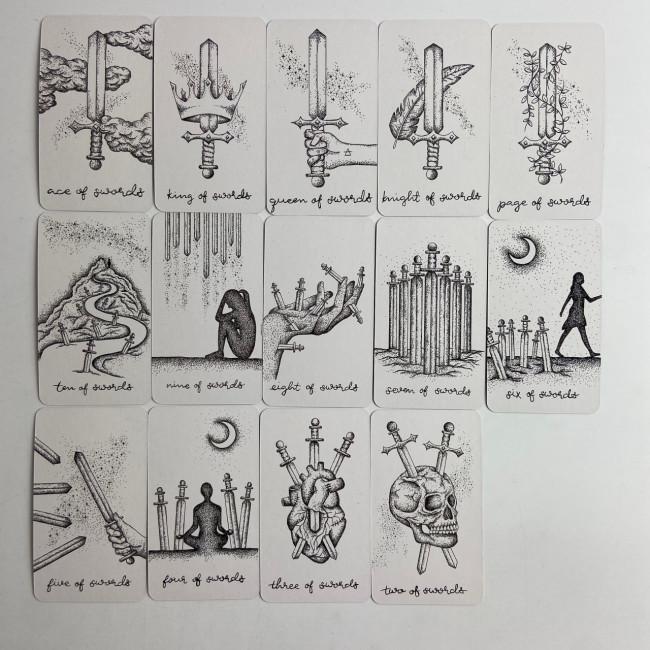 Карты Таро - Блуждающей Луны, уменьшенная (The Wandering Moon Tarot) Карты Таро - Блуждающей Луны, уменьшенная (The Wandering Moon Tarot)
