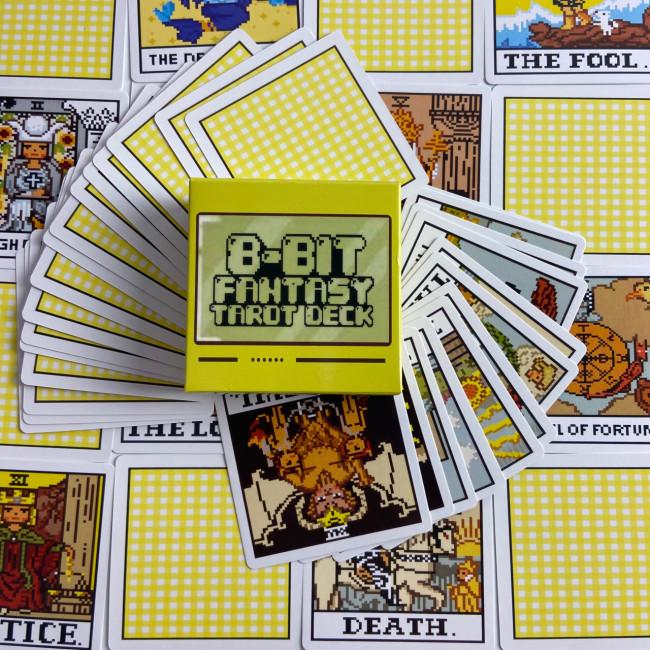 Карты Таро - Восьмибитное Таро, уменьшенная (Super 8-Bit Tarot)