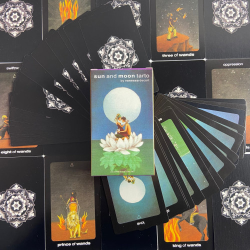 Карты Таро - Солнца и Луны, уменьшенная (Sun and Moon Tarot)