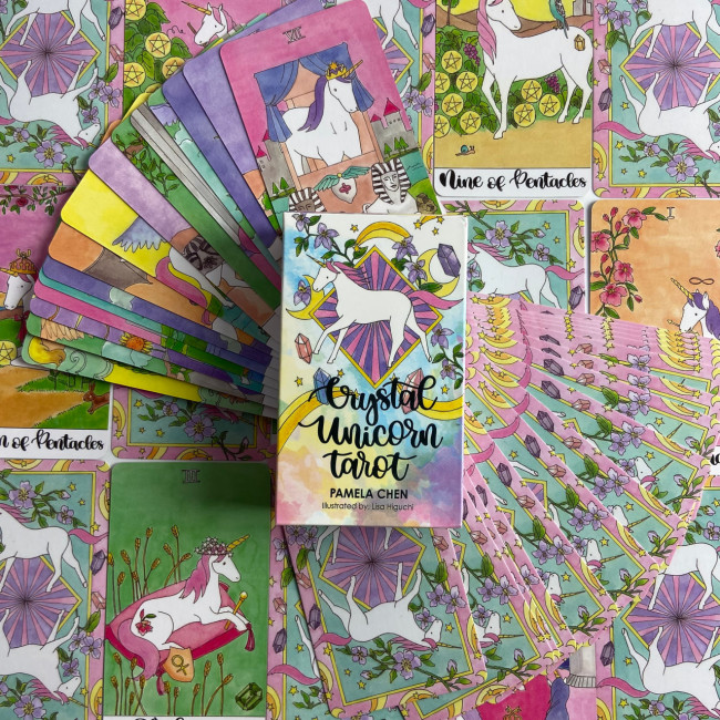 Карти Таро - Кришталевий Єдиноріг, зменшена (Crystal Unicorn Tarot) Карти Таро - Кришталевий Єдиноріг, зменшена (Crystal Unicorn Tarot)