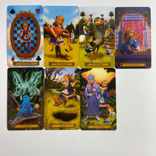 Карты Таро - В стране чудес, Барбара Мур, уменьшенная (Tarot in Wonderland)