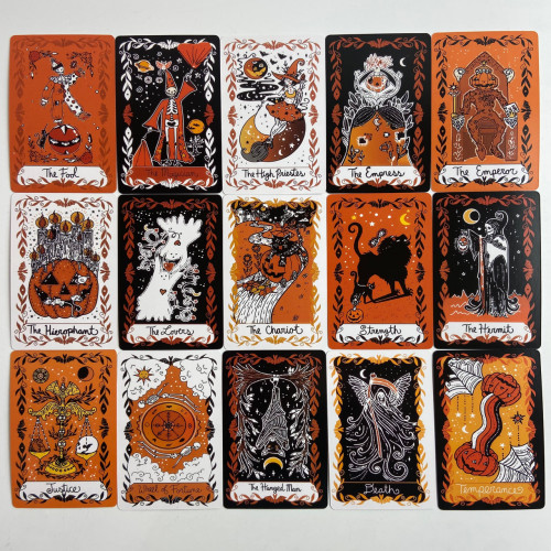 Карты Таро - Счастливого Хэллоуина, уменьшенная (Happy Halloween Tarot)