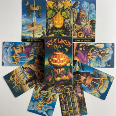 Карты Таро - Джека-Фонаря, уменьшенная (Jack-O’-Lantern Tarot)