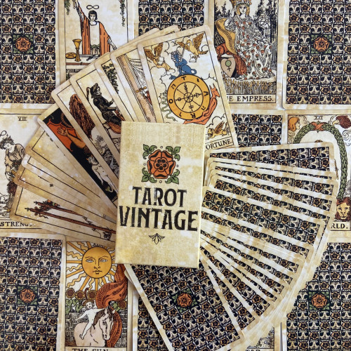 Карты Таро - Винтажное, уменьшенная (Vintage Tarot) Карты Таро - Винтажное, уменьшенная (Vintage Tarot)