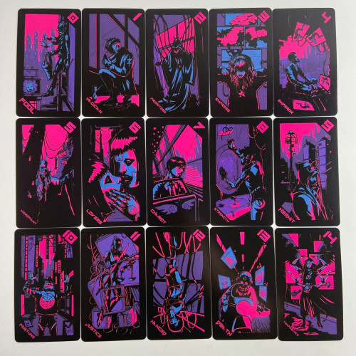 Карты Таро - Неоновая Луна, уменьшенная (The Neon Moon Tarot Deck) Карты Таро - Неоновая Луна, уменьшенная (The Neon Moon Tarot Deck)