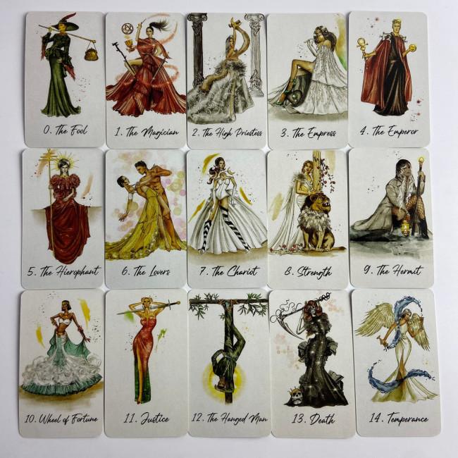 Карти Таро - Модного Вироку, зменшена (Runway Fashion Tarot) Карти Таро - Модного Вироку, зменшена (Runway Fashion Tarot)