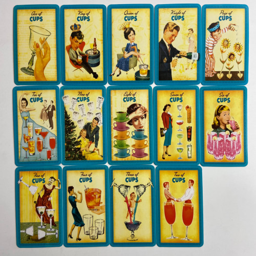 Карты Таро - Домохозяек, уменьшенная (The Housewives Tarot) Карты Таро - Домохозяек, уменьшенная (The Housewives Tarot)