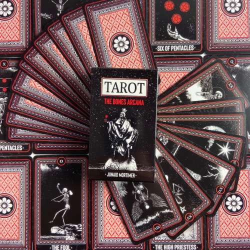 Карты Таро - Костей, уменьшенная (The Bones Arcana Tarot) Карты Таро - Костей, уменьшенная (The Bones Arcana Tarot)