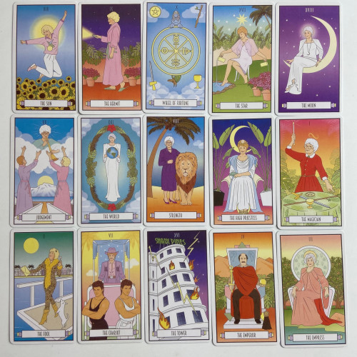 Карты Таро - Золотые Девушки, уменьшенная (The Golden Girls Tarot) Карты Таро - Золотые Девушки, уменьшенная (The Golden Girls Tarot)