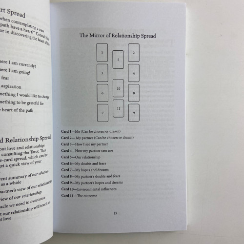 Подарочный набор таро - Хранителей Снов, книга + карты (The Dreamkeepers Tarot)