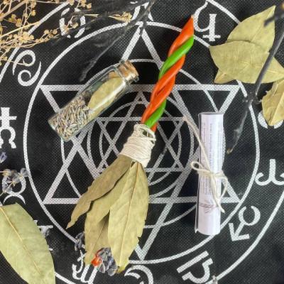 Свеча-скрутка на привлечение положительных изменений, везение и процветание в вашу жизнь (19 см)